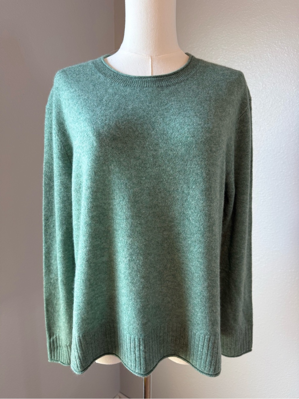 NWOT Rachel Zoe 100% 2-Ply Cashmere Crewneck Sweater Green Size Medium